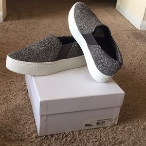 VINCE platform shoes